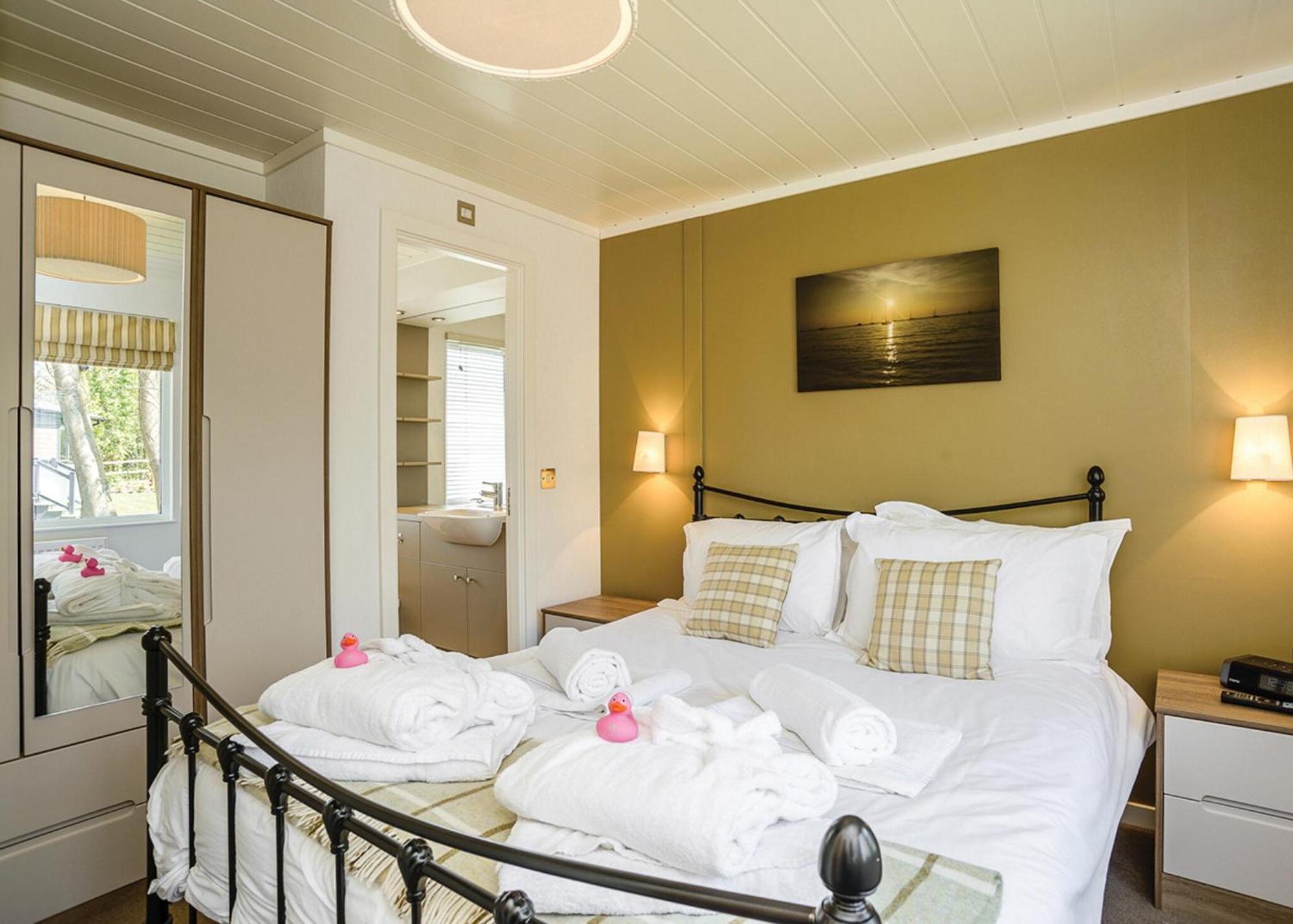 Hotel Woodside Coastal Retreat Fishbourne  Zimmer foto