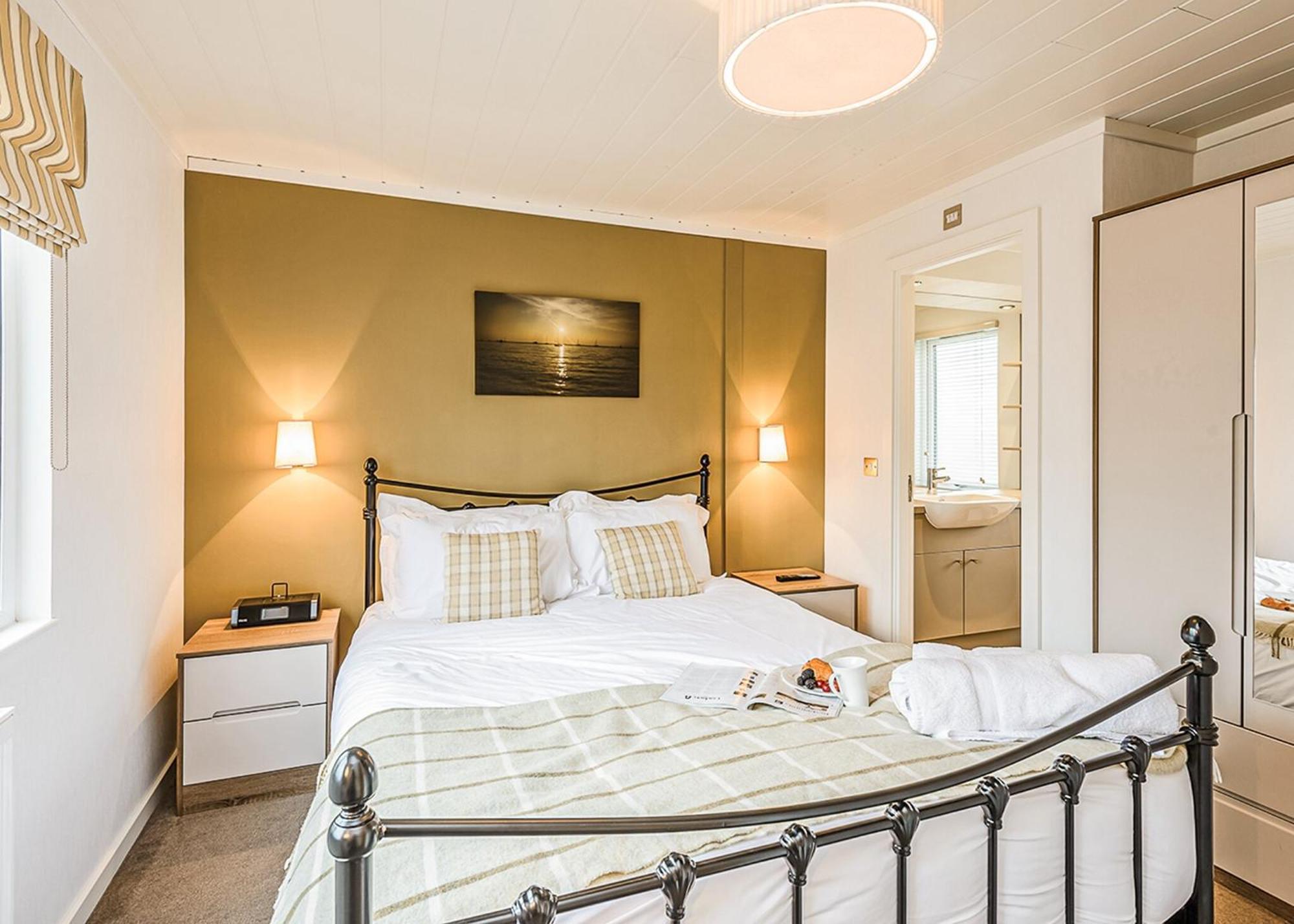 Hotel Woodside Coastal Retreat Fishbourne  Zimmer foto